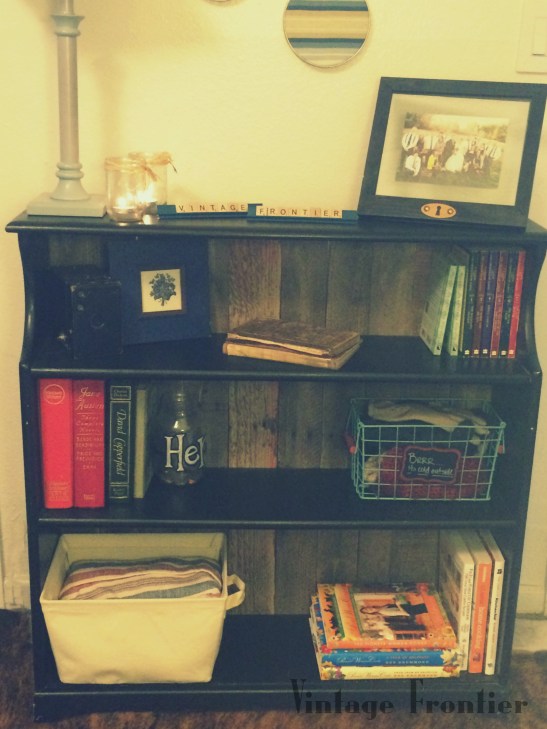 Pallet Bookcase Makeover with pallets