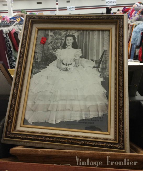 Funky finds at the thrift store are my favorite. Here are some tips for how to get the most out of your thrift store shopping sessions.